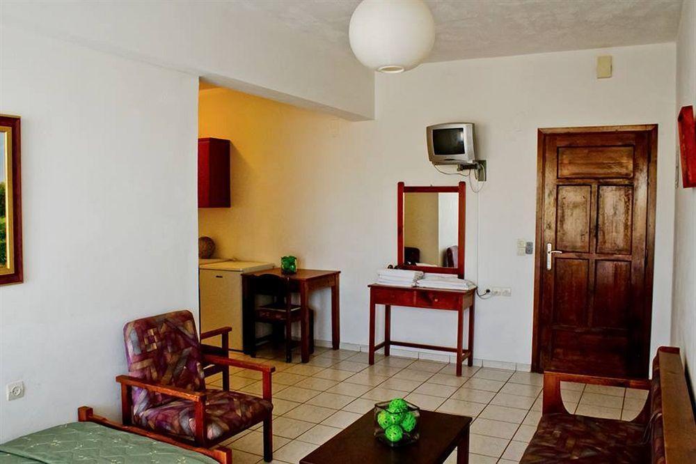 Cretan Sun Aparthotel Adelianos Kampos Bagian luar foto