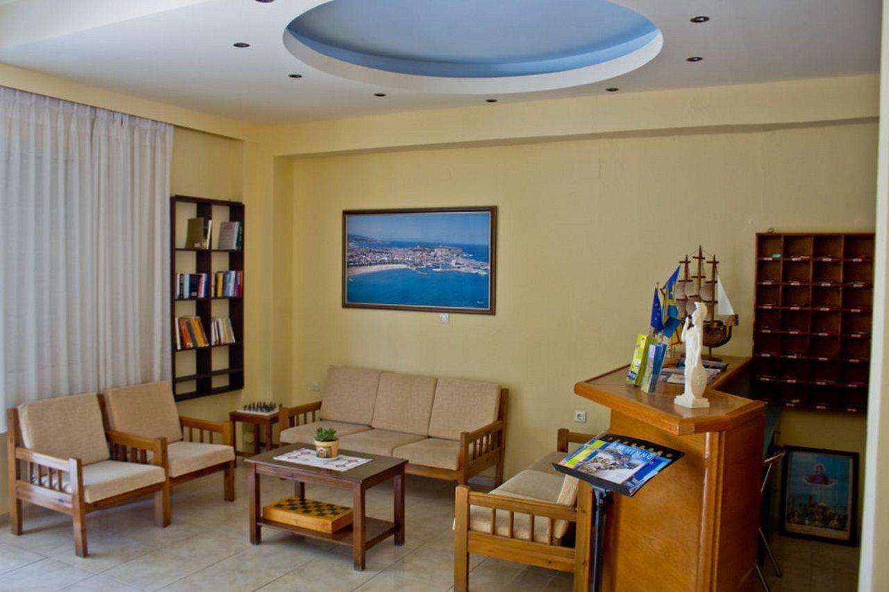 Cretan Sun Aparthotel Adelianos Kampos Bagian luar foto