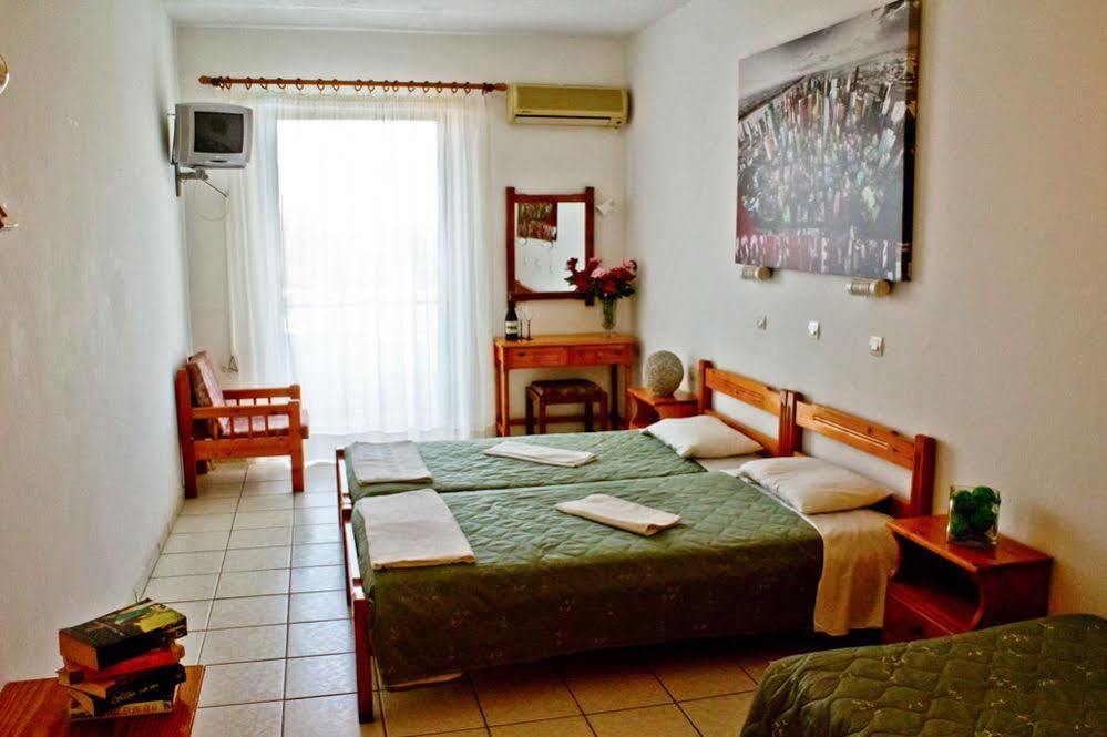 Cretan Sun Aparthotel Adelianos Kampos Bagian luar foto