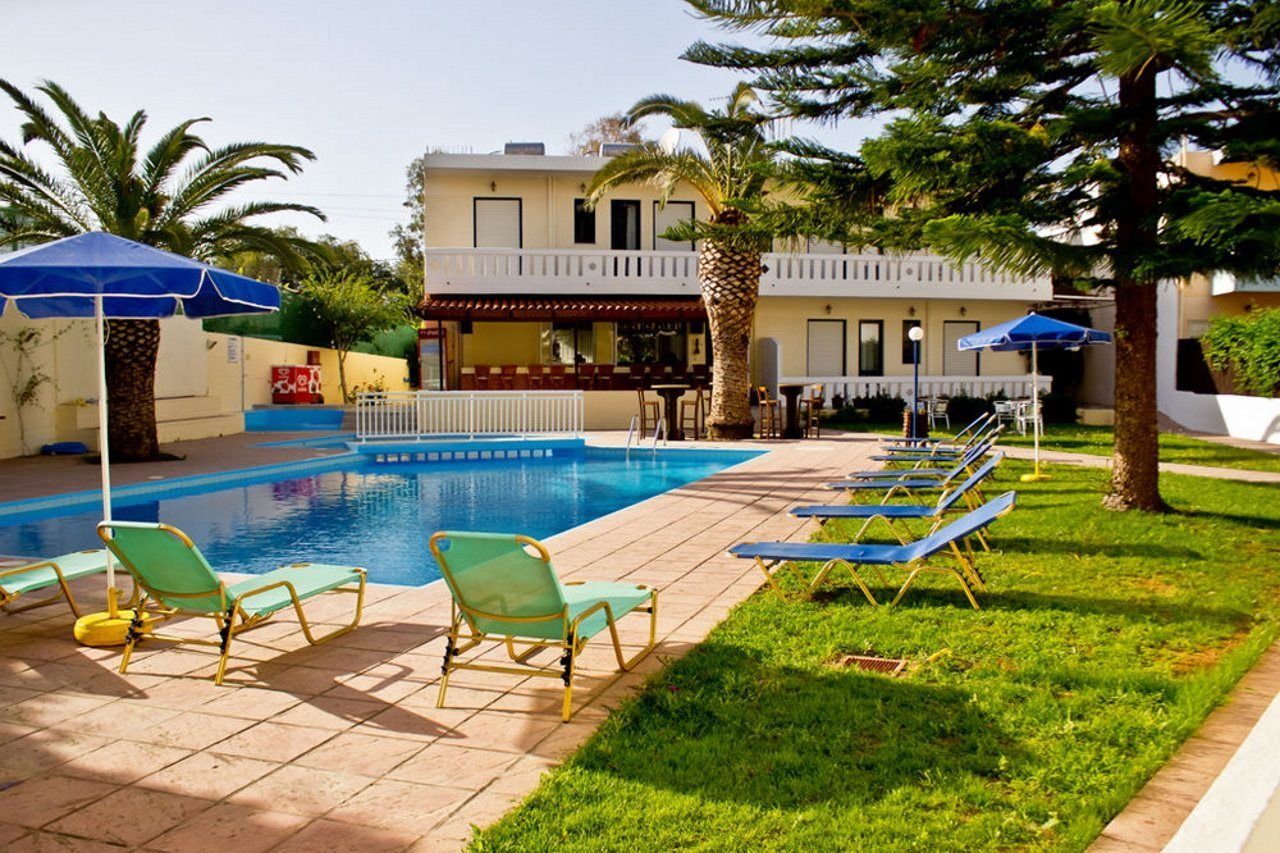Cretan Sun Aparthotel Adelianos Kampos Bagian luar foto